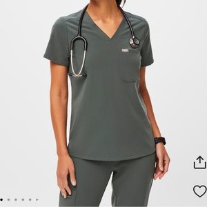 FIGS scrubs Catarina top